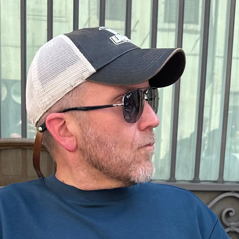 Meet your Posher, Christopher